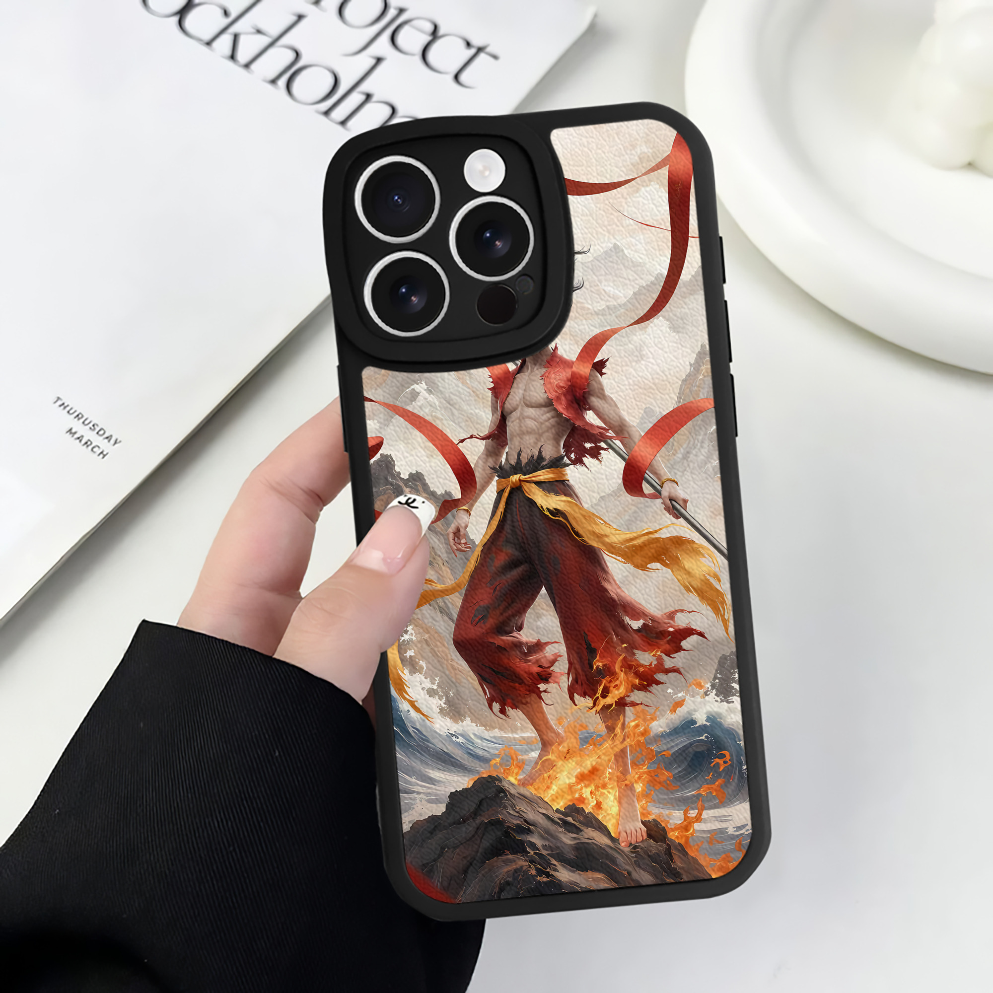 （画像用） Ne Zha 2 ナタ 魔童の大暴れ 【iPhone 16シリーズ対応】シリコンスマホケース（レザー調） 材質：シリコン